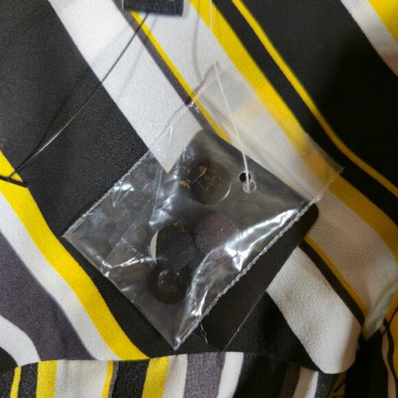 Torrid NWT Striped Harper Top Women Size 4X Black Preppy Feminine Career - Picture 5 of 9